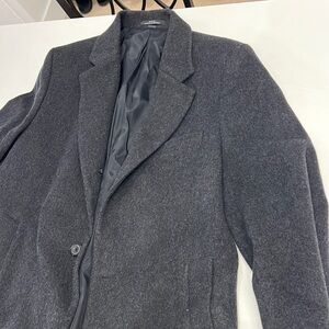 Saks fifth avenue black men’s overcoat